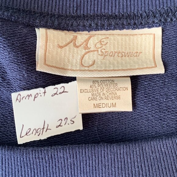 M&C Sportswear Medium Blue Christmas Holiday Puppy Dog Sweatshirt Festive - Picture 2 of 8